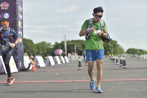 BIB: 071
                            <button type="button" onclick="openModal(4943382)" class="btn btn-primary btn-sm float-right btn-popup" data-toggle="modal" data-target=".modal-high-quality">
                        <i class="fas fa-shopping-cart"></i> Add to Cart
                    </button>
                                            <button type="button" onclick="isThisMe(4943382, true)" class="btn btn-success btn-sm float-right btn-popup btn-isme hidden" data-toggle="tooltip" data-placement="bottom" title="นี่คือรูปของคุณใช่ไหม คลิกที่นี่เพื่อเอาเข้าอัลบั้ม">
                        <i class="fas fa-plus"></i> Add to album
                    </button>
                    <button type="button" onclick="isThisMe(4943382, false)" class="btn btn-warning btn-sm float-right btn-popup btn-isnotme hidden">
                        <i class="fas fa-ban"></i> Remove from album
                    </button>